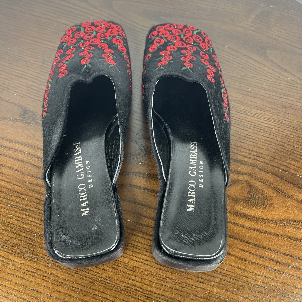 Marco Gambassi Mule Shoes Women's 37 / 7 Black Red Fur-Like Flower Embroidery - Picture 11 of 16